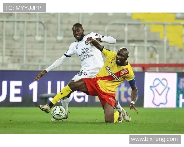 樸迪莫伦斯与博阿维斯塔的精彩对决揭示足球战术与球队实力的较量